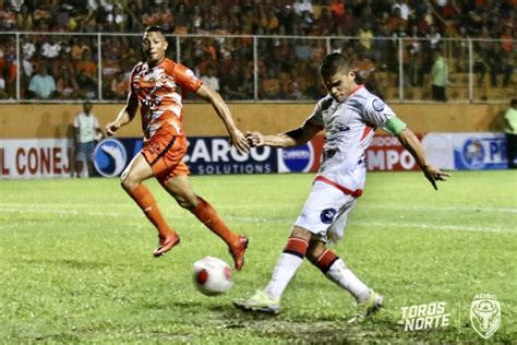 El Color Naranja Se Impone Puntarenas Fc Regresa A La M Xima Categor A