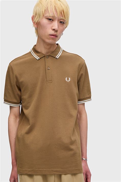 The Fred Perry Shirt M3600 Xl U90：shaded Stone Snow White Fred