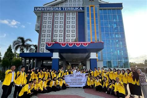 Kampus Negeri Yang Lulusannya Paling Banyak Jadi Pns Ada Ptn