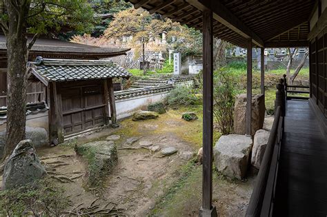 功山寺 苔庭の美しい寺院（山口県下関市） 庭園ガイド