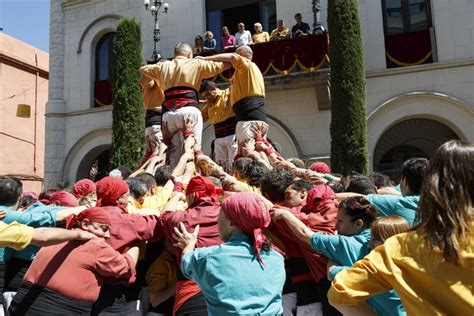 Castell O Torre Humana Tradición Típica En Cataluña Fotografía