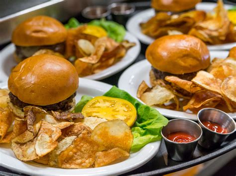 Echo & Rig Review - Tivoli Village - Las Vegas - The Infatuation