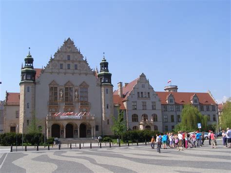 Aula Uniwersytecka Uam Aula Uniwersytetu Im Adama Mickiew Flickr