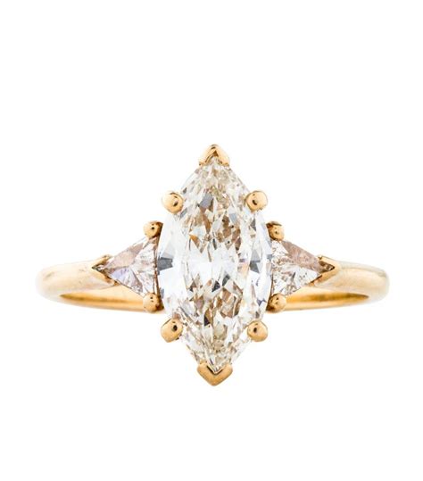 The Best Vintage Engagement Rings for Every Budget | Who What Wear