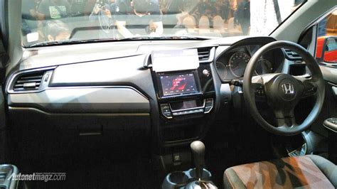 Dashboard Honda Mobilio Facelift New 2017 AutonetMagz Review Mobil