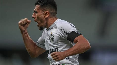 Vasco negocia contratação de Junior Alonso ex Atlético MG