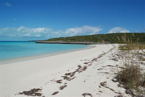 Island Archive - Cave Cay - Bahamas - Caribbean