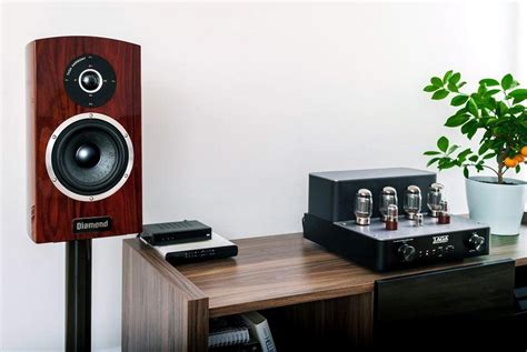 Taga Harmony Diamond B-60 v.2 - Kolumny Podstawkowe (Monitory