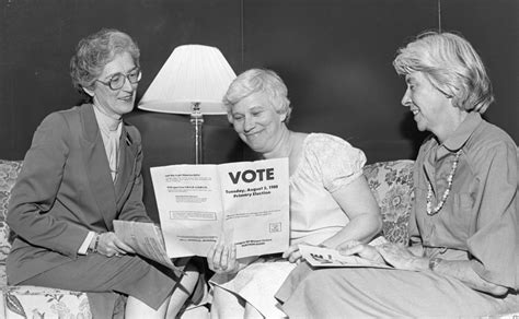 League Of Women Voters Members With Election Guide July 1980 Ann