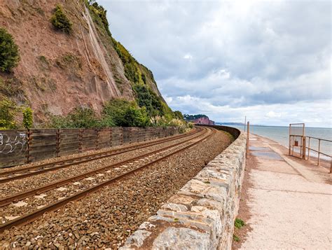 Teignmouth To Dawlish Walk Guide Railway Sea Wall Walk