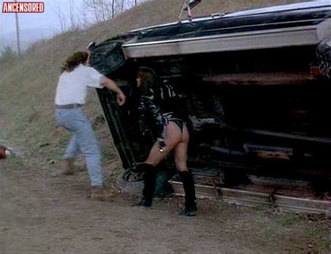 Naked Lara Daans In Electra