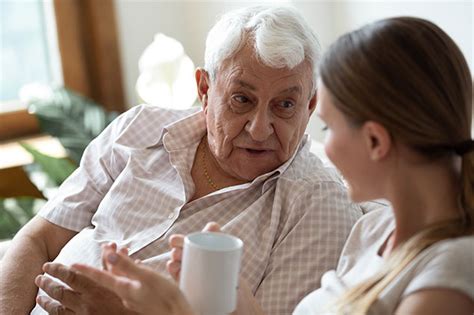 Consejos para la comunicación con las personas mayores GrupMS