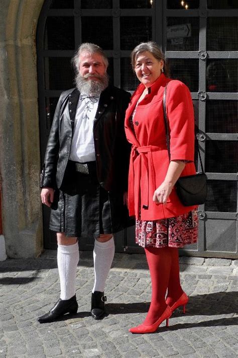 Kilts For Men Embrace Alternative Fashion