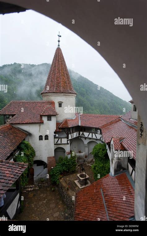 Bran Castle Dracula Castle Bran Transylvania Romania Stock Photo Alamy