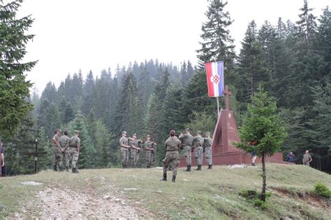 FOTO VIDEO Obilježena 29 obljetnica masakra nad Hrvatima na Stipića