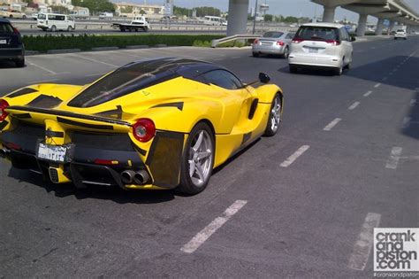 Ferrari LaFerrari Caught Testing in Dubai - autoevolution