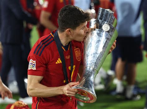 Spain Win Shootout To Deny Croatia In Nations League Final Reuters