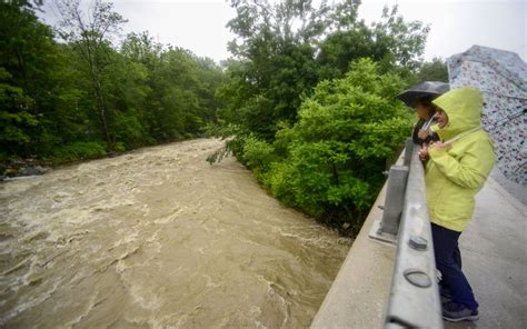 Pioneer Valley Towns Near Connecticut River Under Flood Warning