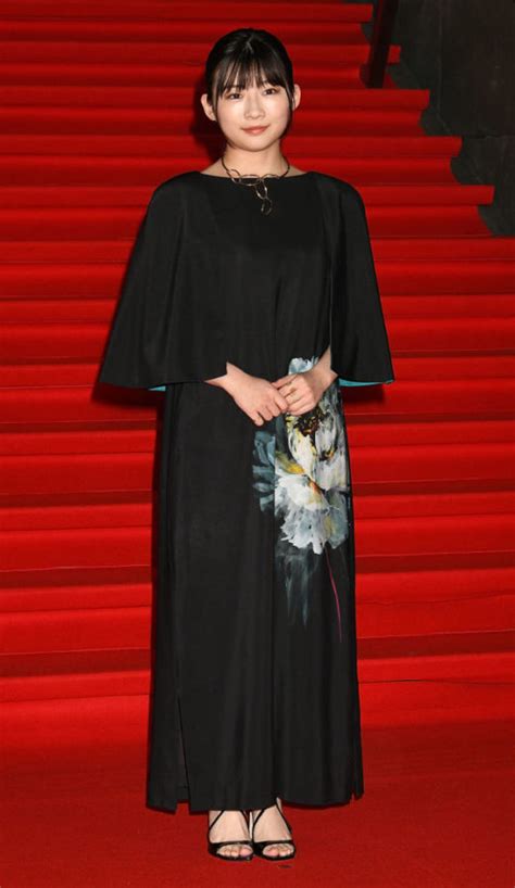 9 Hot Sexy Makiko Watanabe Bikini Pics