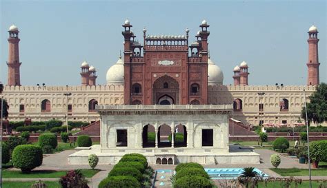 Badshahi Mosque Free Photo Download | FreeImages