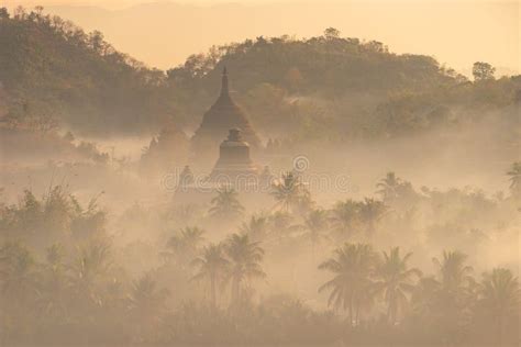 Beautiful Sunrise at Mrauk U Ancient City in Rakhine State, Myanmar ...