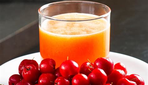 Receita De Suco De Acerola Para Manter Pele E Cabelo Bonitos