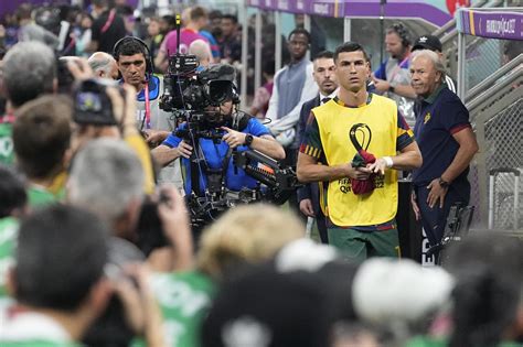 Calcio Mondiali 2022 Cristiano Ronaldo Avrebbe Minacciato Di Lasciare