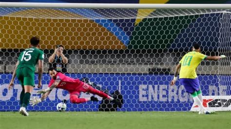 Goleiro de gol histórico de Neymar revela confidência do astro