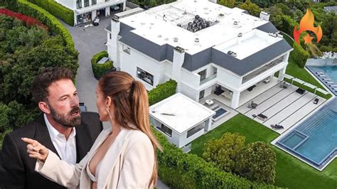 Jennifer Lopez Ben Affleck Selling Beverly Hills Mansion Amid