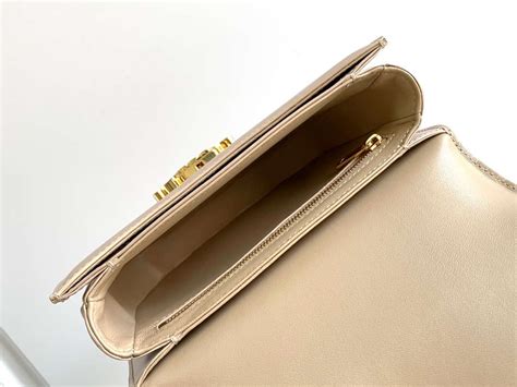 Celine 110413 TEEN BESACE TRIOMPHE CLEA IN SHINY CALFSKIN Nude