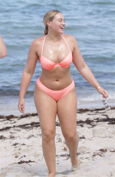 Iskra Lawrence In Pink Bikini Gotceleb