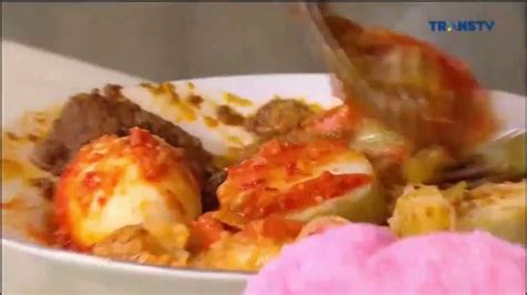 Lontong Medan Nasi Gurih Rendang Daging Kedai Kak Yoes Cibubur