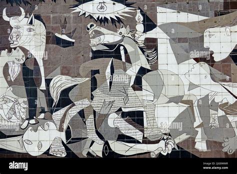 Guernica Picasso Immagini E Fotografie Stock Ad Alta Risoluzione Alamy