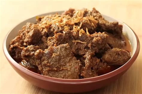 Makanan Khas Sumatera Barat Inilah Alasan Rendang Menjadi Makanan