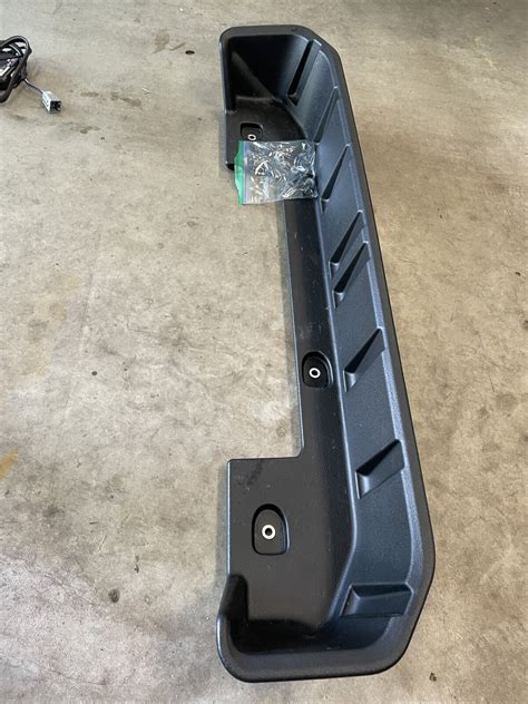 Virginia - OEM Under seat storage | Jeep Gladiator (JT) News, Forum ...