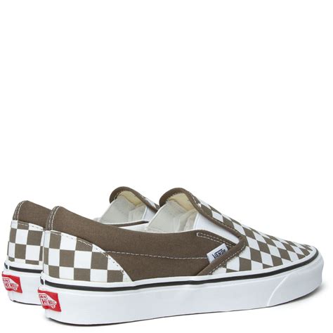 Vans Checkerboard Classic Slip On Vn A Q D Nu Shiekh