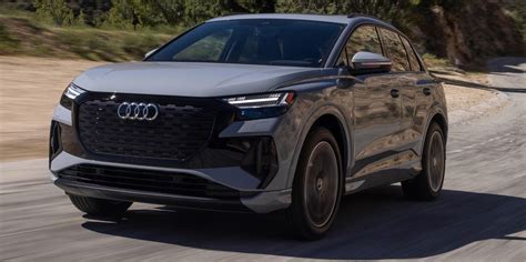 2023 Audi Q4 e-tron / Q4 e-tron Sportback Review, Pricing, and Specs