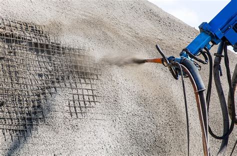 Curved Concrete Shells With Robotic Spraying