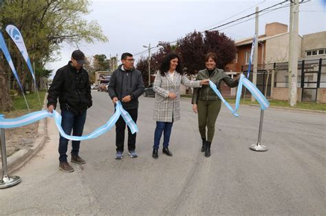 El Barrio Canal V Luce Nuevas Cuadras De Asfalto Prensa