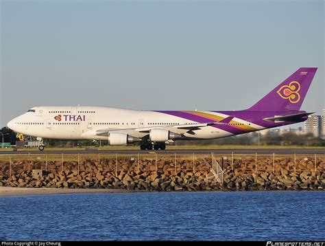 Hs Tgg Thai Airways Boeing D Photo By Jay Cheung Id