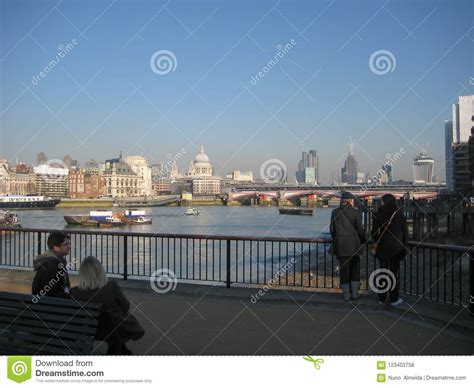 View of the Banks of the River Thames, in London, UK Editorial Stock Photo - Image of barge ...