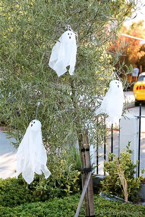 Fun Diy Halloween Ghost In The Trees