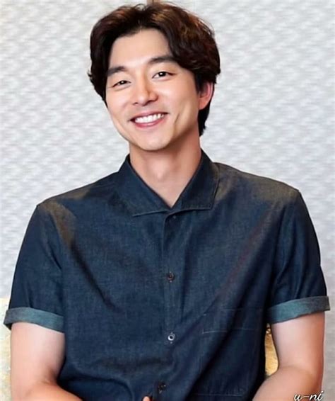 Pin De Mary Cost En Gong Yoo Actores Coreanos