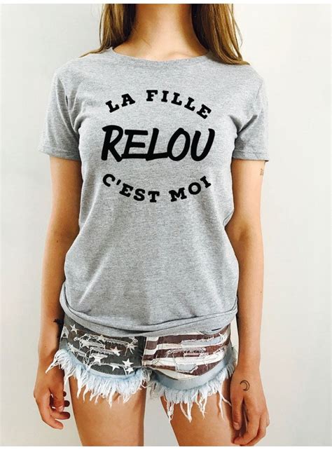 T Shirt Femme LA FILLE RELOU C EST MOI LUXE FOR LIFE De Paris