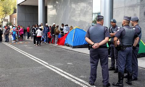 Sem Teto Bloqueiam Marginal Pinheiros Para Protestar Contra