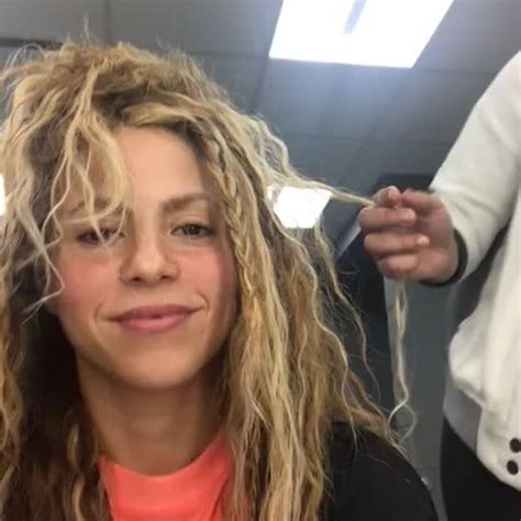 Shakira Se Muestra Despeinada Y Sin Maquillaje As Luce Al Natural