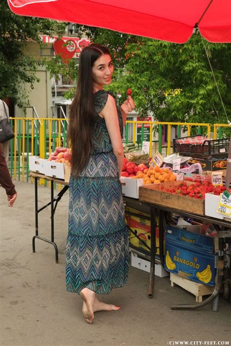 ID Barefoot Brunette In A Long Skirt Part City Feet Full HD MP