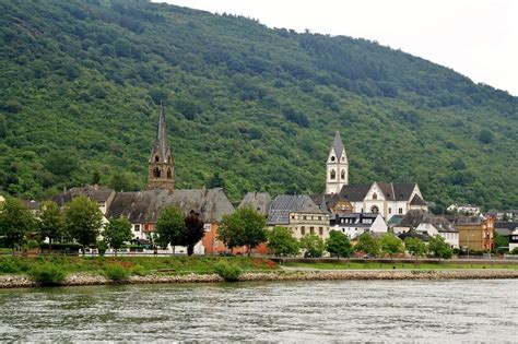 Foto Vista Del Pueblo Kamp Bornhofen Rhineland Palatinate Alemania