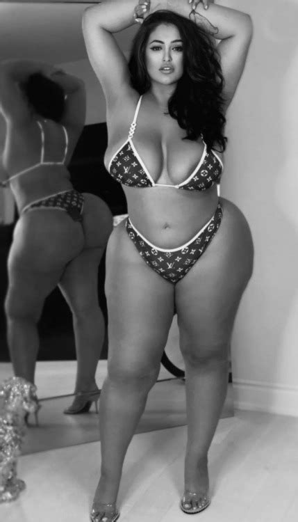 Post Hot Curves Tumblr Tumbex