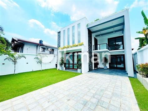 Luxury Two Storied House For Sale In Athurugiriya Ikman